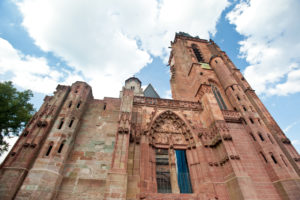 Wetzlar: Eine einzigartige Kirche