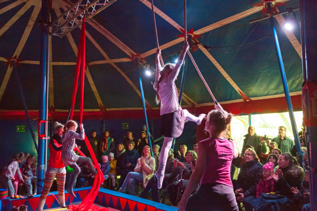 Manege frei in der Lübecker Bucht: Zirkus und Artisten